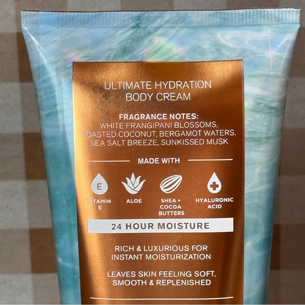 NEW B&BW At The Beach Body Set body cream & Fragrance - Picture 2 of 3
